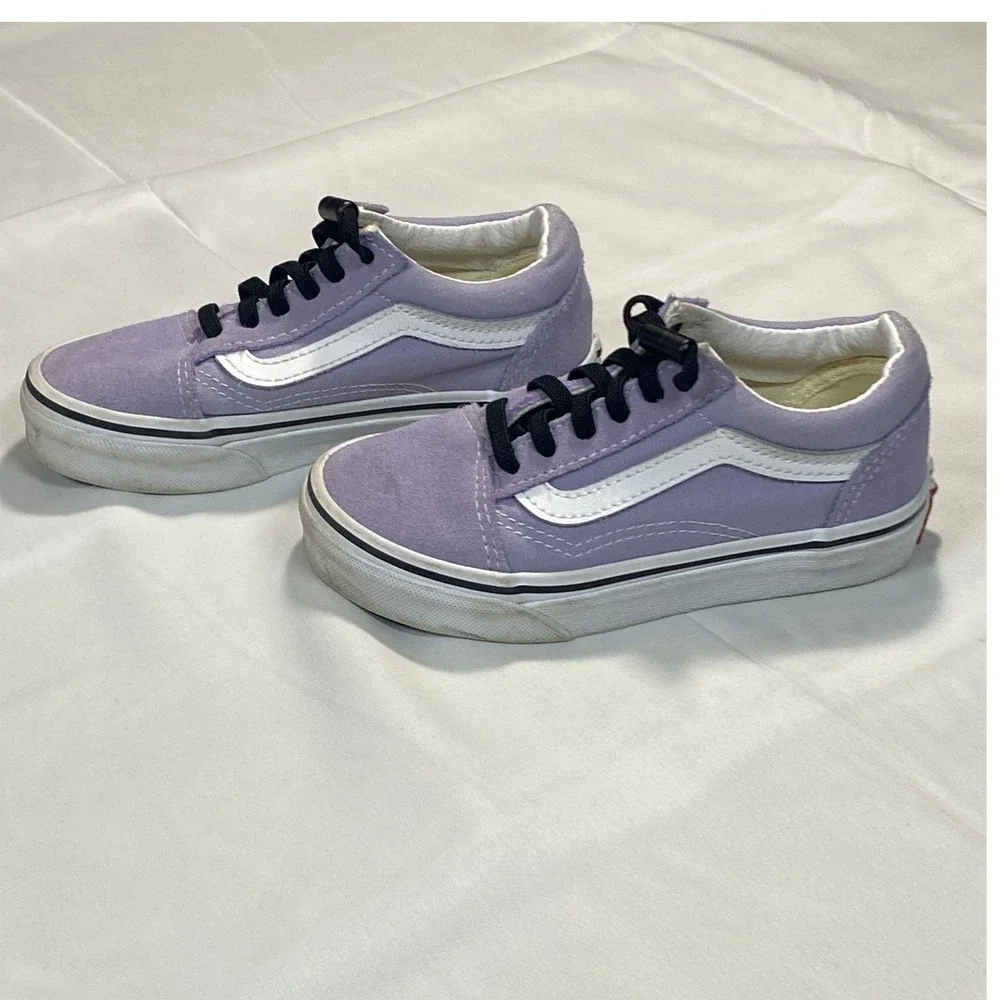 Vans Old Skool Kids‎ Lavender Suede Lace Up Low Top Sneakers Size 11